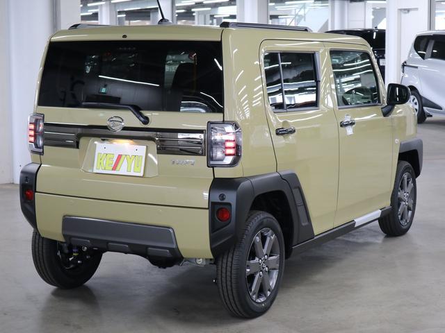 タフト Gターボ ダーククロムベンチャー 4WD 届け出済み未使用車 新品ナビ取付 パノラマモニター スカイフィールトップ シートヒーター スマートアシスト 前後誤発進抑制 全車速追従クルコン レーンキープ コーナーセンサー USB端子 アダプティブLED ルーフレール(3枚目)