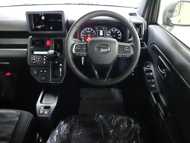 タフト Gターボ ダーククロムベンチャー 4WD 届け出済み未使用車 新品ナビ取付 パノラマモニター スカイフィールトップ シートヒーター スマートアシスト 前後誤発進抑制 全車速追従クルコン レーンキープ コーナーセンサー USB端子 アダプティブLED ルーフレール(11枚目)