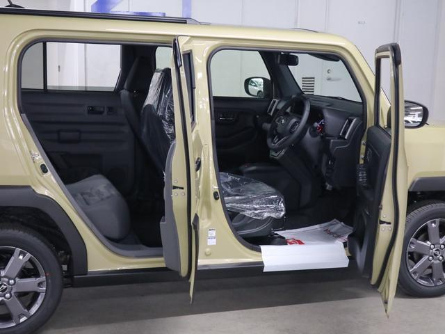 タフト Gターボ ダーククロムベンチャー 4WD 届け出済み未使用車 新品ナビ取付 パノラマモニター スカイフィールトップ シートヒーター スマートアシスト 前後誤発進抑制 全車速追従クルコン レーンキープ コーナーセンサー USB端子 アダプティブLED ルーフレール(12枚目)