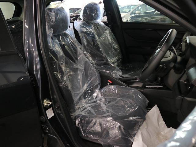 ＷＲ－Ｖ Ｚ　ブラックスタイル　登録済み未使用車　ホンダセンシング　前後誤発進抑制機能　アダプティブクルーズ　車線逸脱警報　パーキングセンサー　レザー調コンビシート　パドルシフト　ＵＳＢ　ＬＥＤヘッドライト　専用１７ＡＷ　スマートキー　パーセルカバー（13枚目）