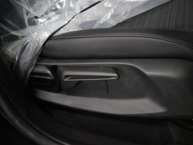 ＷＲ－Ｖ Ｚ　ブラックスタイル　登録済み未使用車　ホンダセンシング　前後誤発進抑制機能　アダプティブクルーズ　車線逸脱警報　パーキングセンサー　レザー調コンビシート　パドルシフト　ＵＳＢ　ＬＥＤヘッドライト　専用１７ＡＷ　スマートキー　パーセルカバー（35枚目）