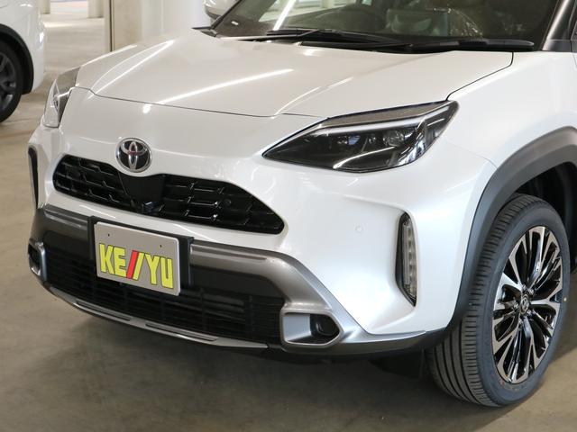 ヤリスクロス ハイブリッドZ アドベンチャー 登録済み未使用車 ハンズフリーパワーバックドア パノラミックビュー 純正8インチDオーディオ+ シート&ステアヒーター パワーシート セーフティセンス BSM+SEA ETC2.0 BTオーディオ フルセグ HDMI(45枚目)