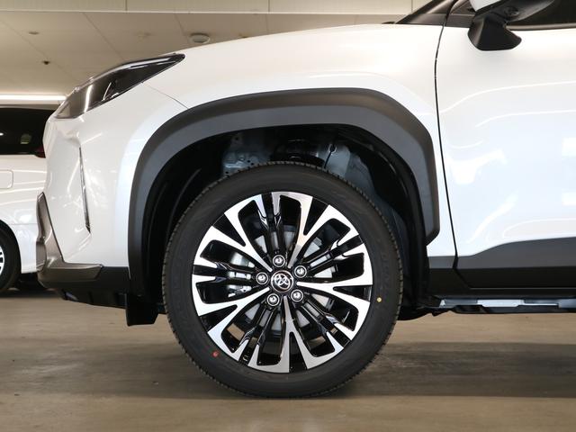 ヤリスクロス ハイブリッドZ アドベンチャー 登録済み未使用車 ハンズフリーパワーバックドア パノラミックビュー 純正8インチDオーディオ+ シート&ステアヒーター パワーシート セーフティセンス BSM+SEA ETC2.0 BTオーディオ フルセグ HDMI(48枚目)