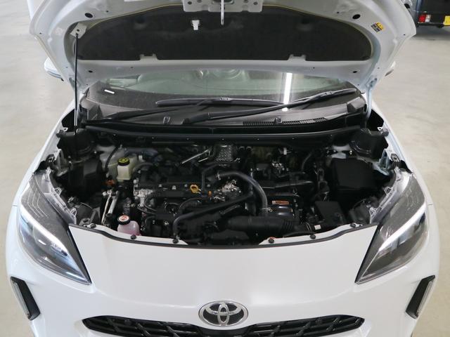 ヤリスクロス ハイブリッドZ アドベンチャー 登録済み未使用車 ハンズフリーパワーバックドア パノラミックビュー 純正8インチDオーディオ+ シート&ステアヒーター パワーシート セーフティセンス BSM+SEA ETC2.0 BTオーディオ フルセグ HDMI(50枚目)