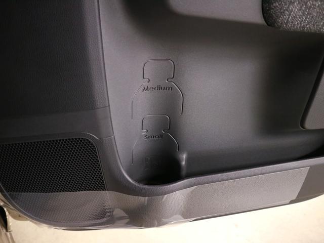 シエンタ ハイブリッドZ 改良後 登録済未使用車 コンフォートPKG トヨタチームメイト パノラミックビュー シート&ステアヒーター 10.5インチDA+ ETC2.0 前後ドラレコ 両側電動スライド 天井サーキュレーター AC100V ブレーキホールド LEDライト(57枚目)