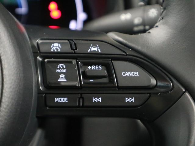 ヤリスクロス ハイブリッドＺ　アドベンチャー　４ＷＤ　登録済み未使用車　寒冷地仕様　ハンズフリーパワーバックドア　パノラミックビュー　純正８インチＤＡ＋　シート＆ステアヒーター　電動シート　セーフティセンス　ＢＳＭ＋ＳＥＡ　ＥＴＣ２．０　ＢＴオーディオ　フルセグ　ＨＤＭＩ（36枚目）