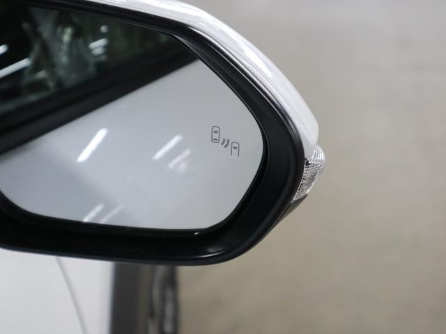 ヤリスクロス ハイブリッドＺ　アドベンチャー　４ＷＤ　登録済み未使用車　寒冷地仕様　ハンズフリーパワーバックドア　パノラミックビュー　純正８インチＤＡ＋　シート＆ステアヒーター　電動シート　セーフティセンス　ＢＳＭ＋ＳＥＡ　ＥＴＣ２．０　ＢＴオーディオ　フルセグ　ＨＤＭＩ（46枚目）