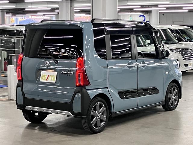 タント ファンクロスターボ スマートクルーズパック 9インチスマホ連携ディスプレイオーディオ/スマートパノラマパーキングパック付 両側パワースライド シートヒーター ETC フルセグTV BTオーディオ HDMI・USB端子 後席テーブル LEDライト(3枚目)