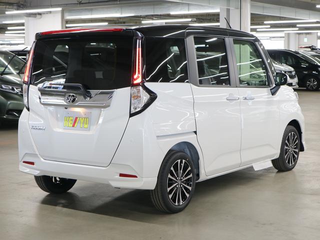 ルーミー カスタムG-T ターボ 登録済未使用車 コンフォートPKG パノラミックビュー 9インチディスプレイオーディオ シートヒーター&後席テーブル&ナノイーX 両側電動スライド BTオーディオ フルセグ 誤発進抑制 車線逸脱警報 コーナーセンサー アダプティブLED(3枚目)