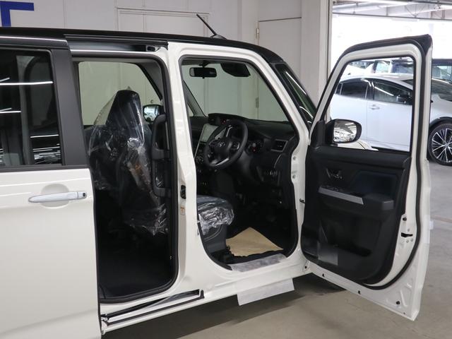 ルーミー カスタムG-T ターボ 登録済未使用車 コンフォートPKG パノラミックビュー 9インチディスプレイオーディオ シートヒーター&後席テーブル&ナノイーX 両側電動スライド BTオーディオ フルセグ 誤発進抑制 車線逸脱警報 コーナーセンサー アダプティブLED(12枚目)