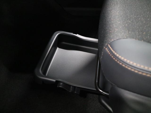 アクア Ｚ　登録済未使用車　合成皮革＋コンフォートパッケージ　トヨタチームメイト　パノラミックビュー　ＢＳＭ・ＰＫＳＢ　ＨＵＤ　純正１０．５インチＤＡ＋　ＥＴＣ２．０　シート・ステアヒーター　ＡＣ１５００Ｗ電源　セーフティセンス　ＬＥＤライト　オプション１６ＡＷ（50枚目）