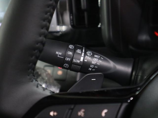 スペーシアギア ハイブリッドＸＺターボ　届け出済み未使用車　ＤＳＢＳＩＩ　全方位モニター付メモリーナビ　ＨＵＤ　シート＆ステアヒーター　オットマン　両側電動スライド　ＢＴオーディオ　フルセグＴＶ　スリムサーキュレーター　後席テーブル＆サンシェード　ＬＥＤライト　ルーフレール（38枚目）