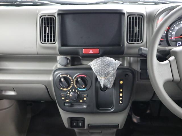 エブリイ ＰＣ　届出済未使用車　デュアルカメラブレーキサポート　誤発進抑制機能　車線逸脱警報　リヤパーキングセンサー　シートヒーター　両側スライドドア　オーバーヘッドシェルフ　ＵＳＢ端子　電動格納ドアミラー　パワーウインドウ　ＬＥＤヘッドランプ　ハイビームアシスト（22枚目）