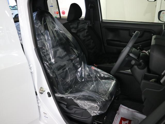 タフト Gターボ ダーククロムベンチャー 届け出済み未使用車 新品ナビ取付 パノラマモニター スカイフィールトップ シートヒーター スマートアシスト 前後誤発進抑制 全車速追従クルコン レーンキープ コーナーセンサー USB端子 アダプティブLED ルーフレール(13枚目)