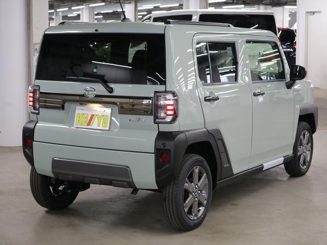 タフト Gターボ ダーククロムベンチャー 届け出済み未使用車 新品ナビ取付 パノラマモニター スカイフィールトップ シートヒーター スマートアシスト 前後誤発進抑制 全車速追従クルコン レーンキープ コーナーセンサー USB端子 アダプティブLED ルーフレール(3枚目)