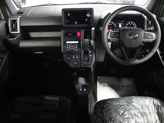 タフト Gターボ ダーククロムベンチャー 届け出済み未使用車 新品ナビ取付 パノラマモニター スカイフィールトップ シートヒーター スマートアシスト 前後誤発進抑制 全車速追従クルコン レーンキープ コーナーセンサー USB端子 アダプティブLED ルーフレール(4枚目)