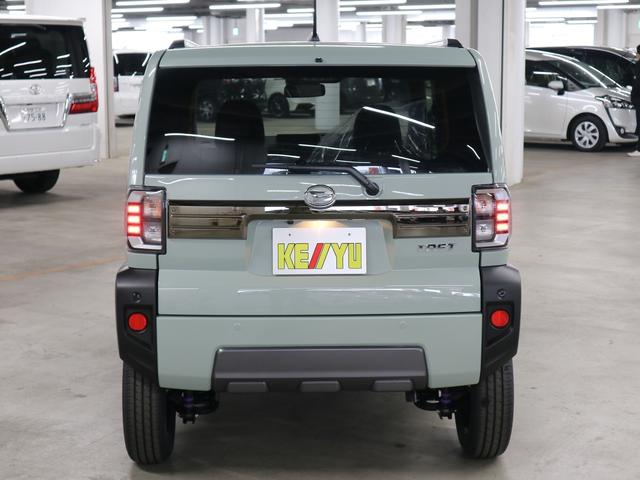 タフト Gターボ ダーククロムベンチャー 届け出済み未使用車 新品ナビ取付 パノラマモニター スカイフィールトップ シートヒーター スマートアシスト 前後誤発進抑制 全車速追従クルコン レーンキープ コーナーセンサー USB端子 アダプティブLED ルーフレール(7枚目)