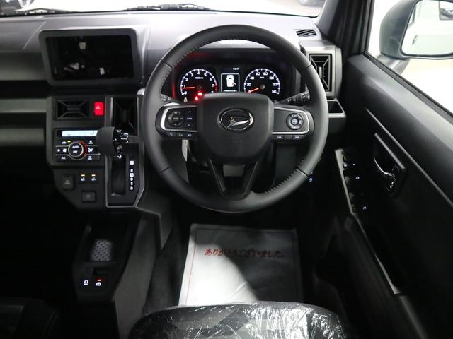 タフト Gターボ ダーククロムベンチャー 届け出済み未使用車 新品ナビ取付 パノラマモニター スカイフィールトップ シートヒーター スマートアシスト 前後誤発進抑制 全車速追従クルコン レーンキープ コーナーセンサー USB端子 アダプティブLED ルーフレール(11枚目)