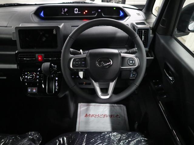 タント カスタムＲＳリミテッド　届出済未使用車　スマートアシスト　パノラマモニター　新品ナビ付　ＥＴＣ　シートヒーター　両側電動スライド　誤発進抑制機能　全車速追従クルコン　車線逸脱警報　コーナーセンサー　後席テーブル＆サンシェード　アダプティブＬＥＤ　純正１５ＡＷ（11枚目）