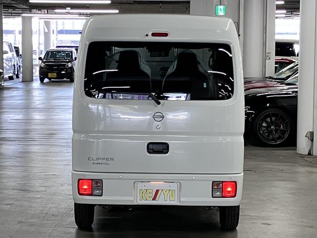 クリッパーバン ＤＸ　エマージェンシーブレーキ　車線逸脱警報　ハイビームアシスト　リアパーキングセンサー　両側スライドドア　ＡＭ・ＦＭラジオ　ＵＳＢ端子　キーレスエントリー　オーバーヘッドシェルフ　ヘッドライトレベライザー（7枚目）