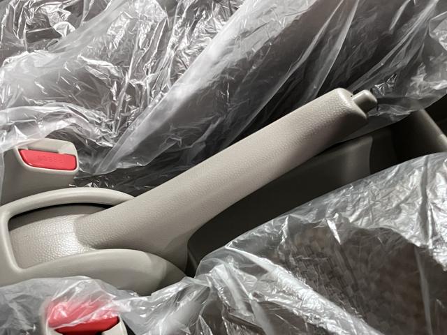 クリッパーバン ＤＸ　エマージェンシーブレーキ　車線逸脱警報　ハイビームアシスト　リアパーキングセンサー　両側スライドドア　ＡＭ・ＦＭラジオ　ＵＳＢ端子　キーレスエントリー　オーバーヘッドシェルフ　ヘッドライトレベライザー（25枚目）