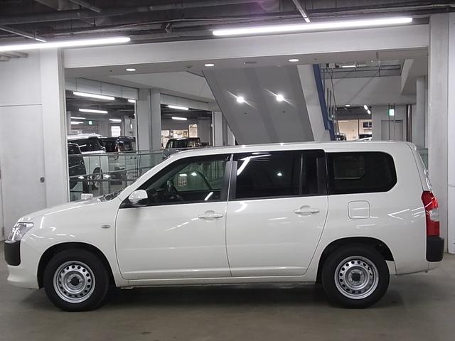 プロボックス ハイブリッドＧＬ　ワンオーナー　セーフティセンス　シートヒーター　純正ナビ　バックカメラ　Ｂｌｕｅｔｏｏｔｈオーディオ　フルセグＴＶ　ＣＤ・ＤＶＤ　ＥＴＣ　ＵＳＢ端子　ＡＣ１００Ｖ電源　オートエアコン　電動格納ミラー　ドアバイザー（10枚目）