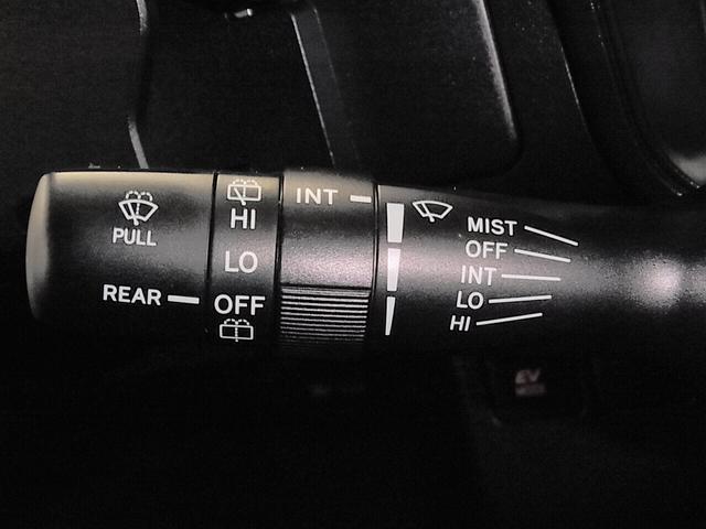 プロボックス ハイブリッドＧＬ　ワンオーナー　セーフティセンス　シートヒーター　純正ナビ　バックカメラ　Ｂｌｕｅｔｏｏｔｈオーディオ　フルセグＴＶ　ＣＤ・ＤＶＤ　ＥＴＣ　ＵＳＢ端子　ＡＣ１００Ｖ電源　オートエアコン　電動格納ミラー　ドアバイザー（38枚目）