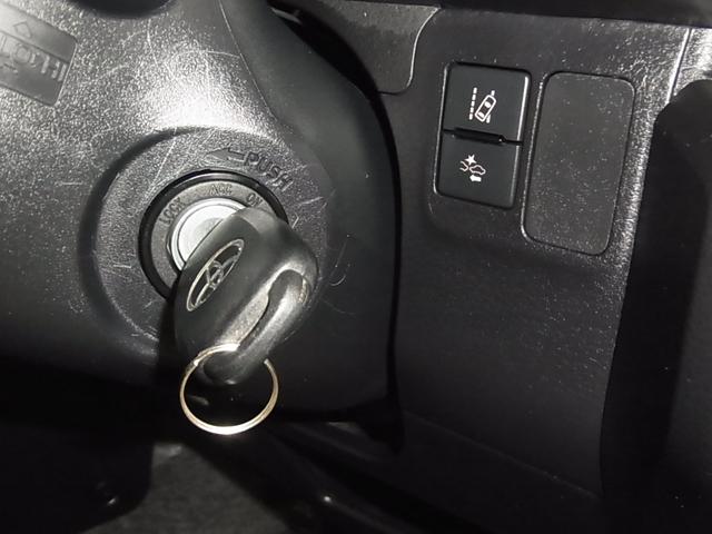 プロボックス ハイブリッドＧＬ　ワンオーナー　セーフティセンス　シートヒーター　純正ナビ　バックカメラ　Ｂｌｕｅｔｏｏｔｈオーディオ　フルセグＴＶ　ＣＤ・ＤＶＤ　ＥＴＣ　ＵＳＢ端子　ＡＣ１００Ｖ電源　オートエアコン　電動格納ミラー　ドアバイザー（41枚目）