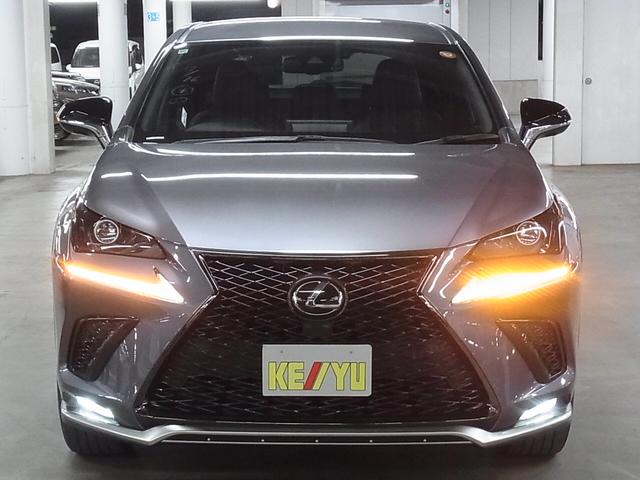 NX NX300 クール&ブライト ターボ 専用本革シート シートベンチレーション ステアヒーター パワーバックドア 後席電動シート 10.3インチナビ バック・サイドカメラ ブルーレイ BTオーディオ フルセグTV ETC2.0 パドルシフト(6枚目)