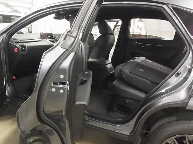 NX NX300 クール&ブライト ターボ 専用本革シート シートベンチレーション ステアヒーター パワーバックドア 後席電動シート 10.3インチナビ バック・サイドカメラ ブルーレイ BTオーディオ フルセグTV ETC2.0 パドルシフト(24枚目)