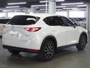 ＣＸ－５ ＸＤ　Ｌパッケージ　４ＷＤ　ディーゼル　サンルーフ　ＢＯＳＥサウンド　電動レザーシート　全席シート・ステアヒーター　パワーバックドア　パーキングセンサー　純正ナビ　ＥＴＣ２．０　フルセグ　ＣＤ・ＤＶＤ　ＢＴオーディオ　バック・サイドカメラ（3枚目）