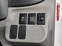 Ｇ　アイドリングストップ　純正オーディオ　ＣＤ再生　ＡＵＸ端子　ＦＭ／ＡＭラジオ　オートエアコン　社外１４インチアルミ　キーレス　電動格納ドアミラー　横滑り防止装置　ドアバイザー＆フロアマット付　記録簿有（34枚目）