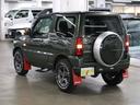 ジムニー ランドベンチャー 4WD ターボ 5MT HKSマフラー サイドステップ ツイーター シートヒーター カロッツェリアナビ Bluetoothオーディオ フルセグTV CD・DVD ETC 純正16AW ミラーヒーター スペアキー・記録簿有(8枚目)