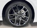 Ｓナビパッケージ・ＧＲスポーツ　純正１１．６インチナビ　トヨタセーフティセンス　ＥＴＣ２．０　シートヒーター　バックカメラ　ＢＴオーディオ　フルセグＴＶ　ＵＳＢ端子　スマートキー　ＡＣ１００Ｖ　ＬＥＤランプ　専用１８ＡＷ＆キャリパー（46枚目）