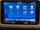 ハイブリッドＺ　あんしんパッケージ／衝突軽減ブレーキ　シートヒーター　カロッツェリアナビ　バックカメラ　ＢＴオーディオ　フルセグ　スマートキー　クルーズコントロール　パドルシフト　ＥＴＣ　スマートキー　ＬＥＤランプ（33枚目）