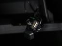 Ｌ　ＳＡＩＩＩ　スマートアシスト３　誤発進抑制機能　車線逸脱警報　オートハイビーム　コーナーセンサー　ＫＥＮＷＯＯＤナビ　ＴＶ　ＣＤ再生　ＵＳＢ端子　エアコン　アイドリングストップ　横滑り防止装置　キーレスエントリー（34枚目）