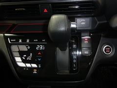 ���Ҥ�Ÿ���֤�����ξ�ˡɼ���ˡ�ͼ�ư�ָ���������Ĳ�ɤμ�ξ�����������Ǽ����Ƥ���ޤ����������̵ͭ���������ɥ����γ��Ĥθ����̵ͭ�ޤǤ�ɽ������Ƭ�����Ǥ�̵�����̤ˤƤ��Ϥ����Ƥ���ޤ��� 6