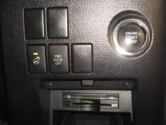 �����Ҥ˥�륻�ǥ����£ͣס��֣ס��ǣͥ��ܥ졼�����饤���顼�����������꡼���������ǥ����顼��������Ҥʤ�Ǥϡ��͡��ʥ᡼�����������Υ��ϥ����¤��ޤ��ΤǤ��¿������������� 6