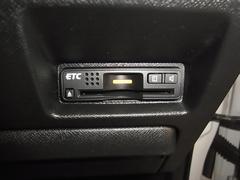 ���Ҥ�Ÿ���֤�����ξ�ˡɼ���ˡ�ͼ�ư�ָ���������Ĳ�ɤμ�ξ�����������Ǽ����Ƥ���ޤ����������̵ͭ���������ɥ����γ��Ĥθ����̵ͭ�ޤǤ�ɽ������Ƭ�����Ǥ�̵�����̤ˤƤ��Ϥ����Ƥ���ޤ��� 7