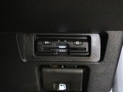 �����Ҥ˥�륻�ǥ����£ͣס��֣ס��ǣͥ��ܥ졼�����饤���顼�����������꡼���������ǥ����顼��������Ҥʤ�Ǥϡ��͡��ʥ᡼�����������Υ��ϥ����¤��ޤ��ΤǤ��¿������������� 5