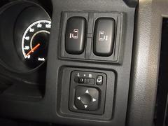 �����Ҥ˥�륻�ǥ����£ͣס��֣ס��ǣͥ��ܥ졼�����饤���顼�����������꡼���������ǥ����顼��������Ҥʤ�Ǥϡ��͡��ʥ᡼�����������Υ��ϥ����¤��ޤ��ΤǤ��¿������������� 6