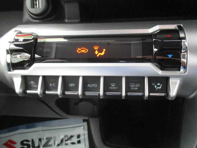 オートエアコン装着車ですので気温が変化しても自動で快適な室温にしてくれます！！