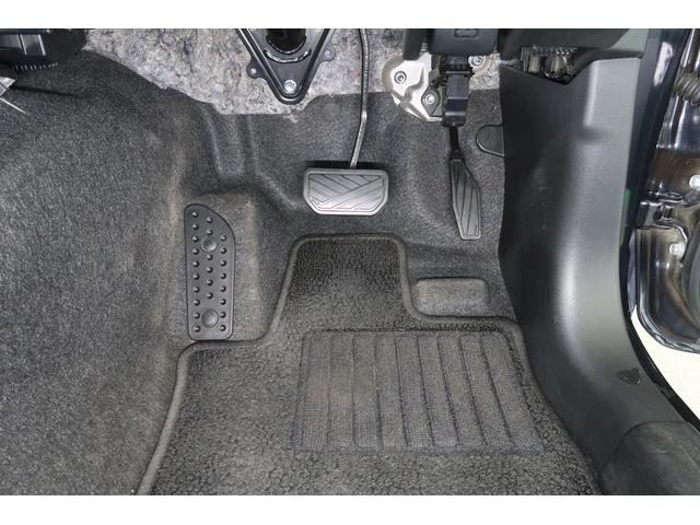 ジムニー ＸＣ　パートタイム４ＷＤ　ターボ　カーナビ　ＥＴＣ　オートライト　プッシュスタート　シートヒーター　オートエアコン　ＥＴＣ　スズキセーフティーサポート　４ＷＤ　衝突被害軽減システム　横滑り防止機能　衝突安全ボディ　盗難防止システム（38枚目）