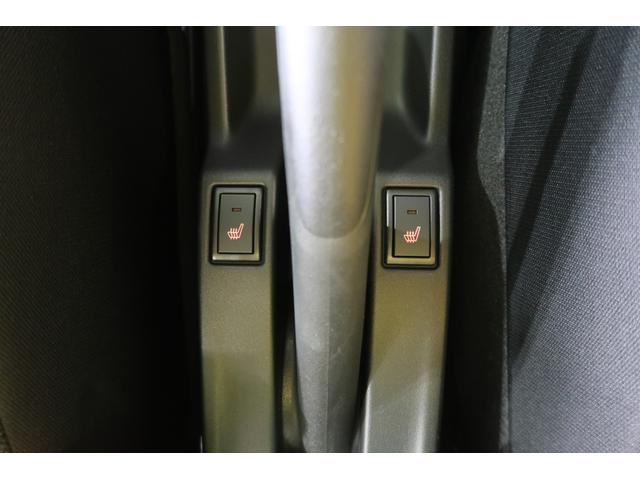 スイフト XG ディスプレイオーディオ 前後衝突被害軽減ブレーキ オートライト プッシュスタート シートヒーター スズキセーフティーサポート 衝突被害軽減システム アイドリングストップ 横滑り防止機能 衝突安全ボディ 盗難防止システム スズキコネクト対応通信機(29枚目)