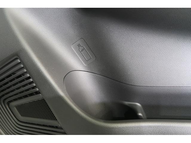 スイフト XG ディスプレイオーディオ 前後衝突被害軽減ブレーキ オートライト プッシュスタート シートヒーター スズキセーフティーサポート 衝突被害軽減システム アイドリングストップ 横滑り防止機能 衝突安全ボディ 盗難防止システム スズキコネクト対応通信機(47枚目)