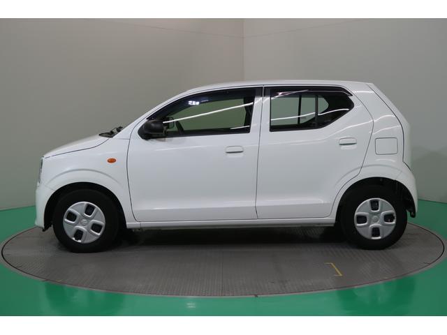 アルト ！初売！Ｌ　２型　前後衝突被害軽減ブレーキ　オートライト　シートヒーター　スズキセーフティーサポート　衝突被害軽減システム　アイドリングストップ　横滑り防止機能　衝突安全ボディ　ＣＤプレーヤー　ドライブレコーダー　キーレスエントリー（7枚目）