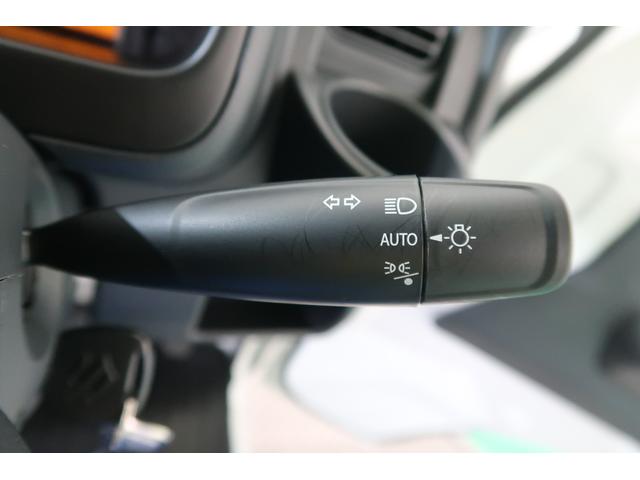 スーパーキャリイ ！先行初売！スーパーキャリイ　Ｘ　４型　ＬＥＤヘッドランプ　エアコン　パワステ　パワーウインドウ　キーレスエントリー　ＬＥＤヘッドランプ　オートライト　スズキセーフティーサポート　衝突被害軽減システム　アイドリングストップ　横滑り防止機能　衝突安全ボディ（32枚目）