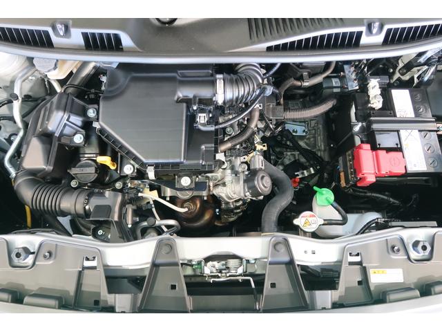 ソリオ ！先行初売！ＨＹＢＲＩＤ　ＭＺ　３型　オートライト　プッシュスタート　シートヒーター　オートエアコン　スズキセーフティーサポート　衝突被害軽減システム　アイドリングストップ　横滑り防止機能　衝突安全ボディ　盗難防止システム（19枚目）