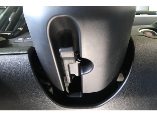 ソリオ ！先行初売！ＨＹＢＲＩＤ　ＭＺ　３型　オートライト　プッシュスタート　シートヒーター　オートエアコン　スズキセーフティーサポート　衝突被害軽減システム　アイドリングストップ　横滑り防止機能　衝突安全ボディ　盗難防止システム（45枚目）