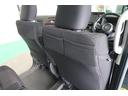 シートバックアッパーポケットです。運転席・助手席にそれぞれあります。